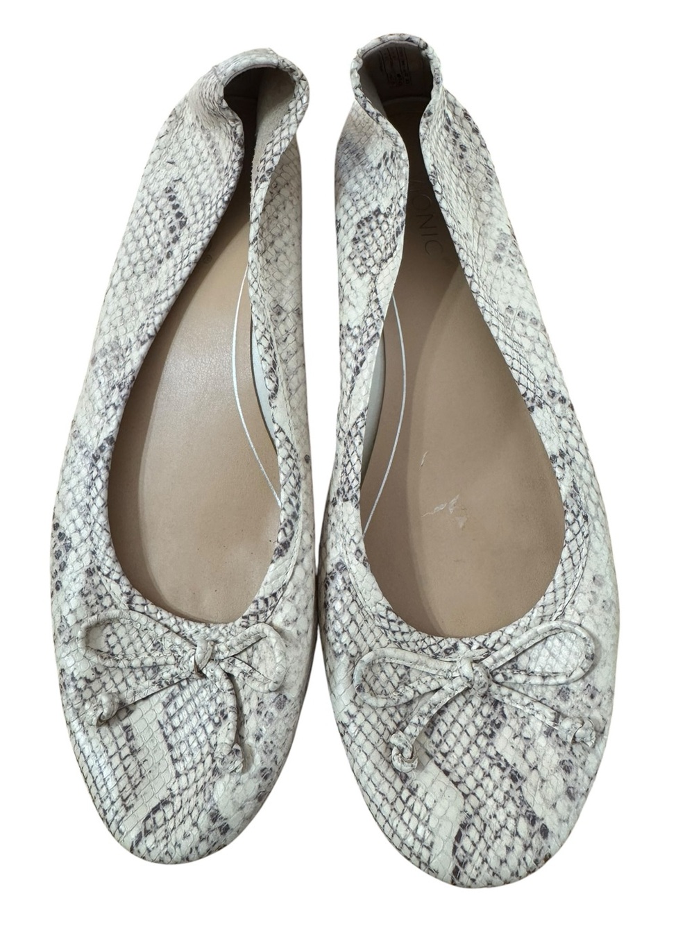 Vionic Callisto Cream Snake-Print Ballet Flats Modern Neutral Bow Low Heel